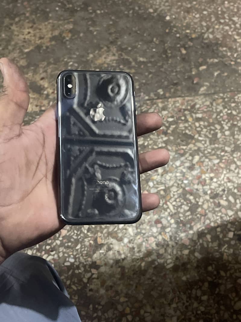Apple iPhone X 1