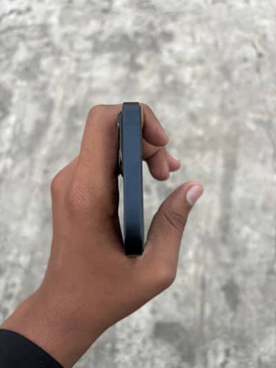 Apple iPhone 13 jv (128)
