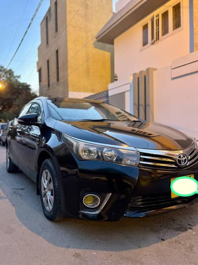 Toyota corolla gli 1.3 auto 2015 model manufacturer 2014