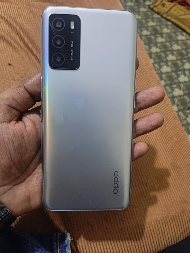 OPPO A16 0