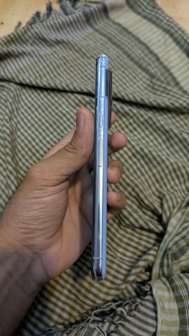 Google Pixel 8 Pro 3