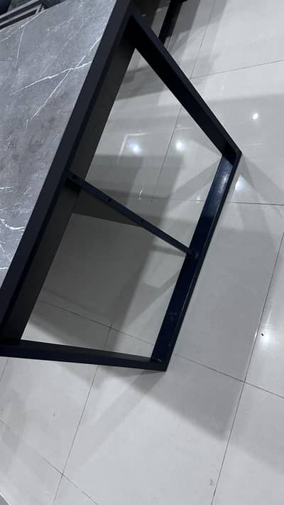 PREMIUM OFFICE WORKSTATION FOR SALE