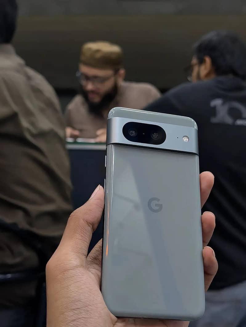 Google Pixel 8 0