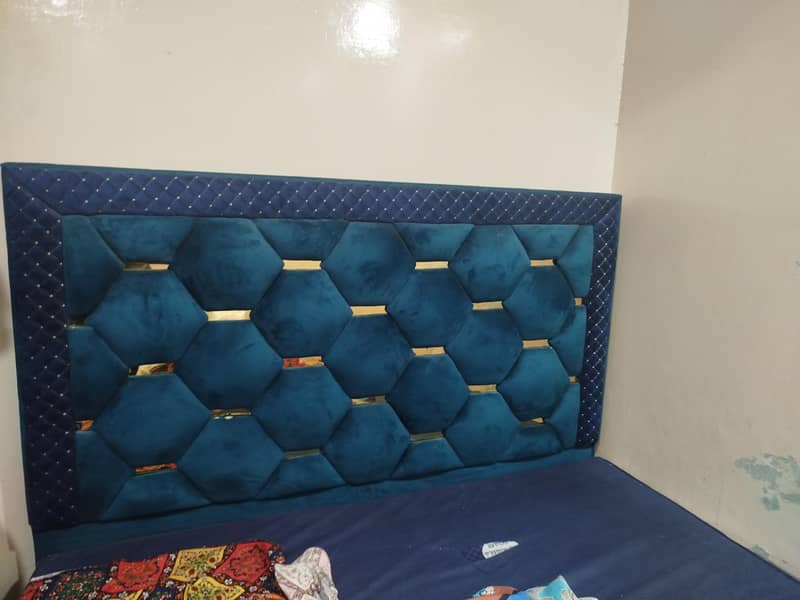 kahli bed or side table 1