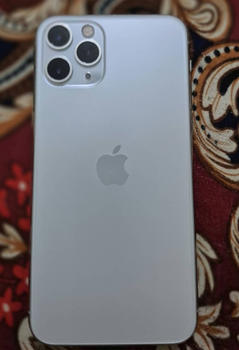 Apple iPhone 11 Pro 3