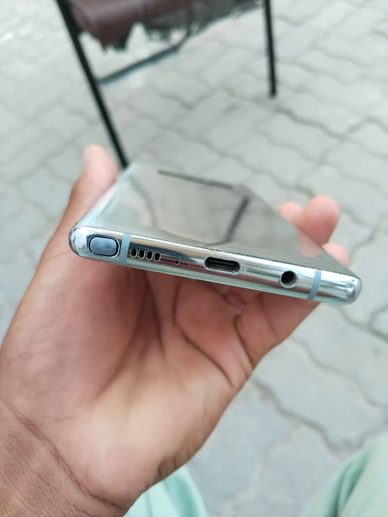 Samsung Mobile Note 8 3