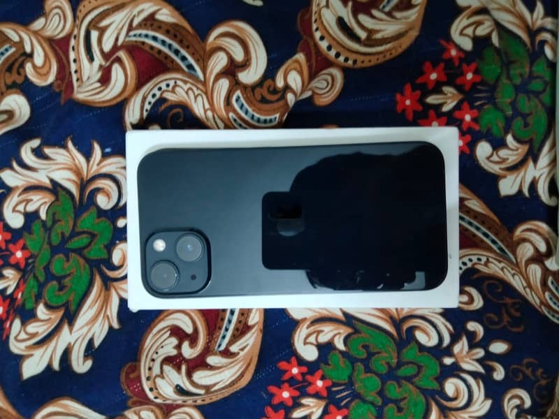 Apple iPhone 13 3