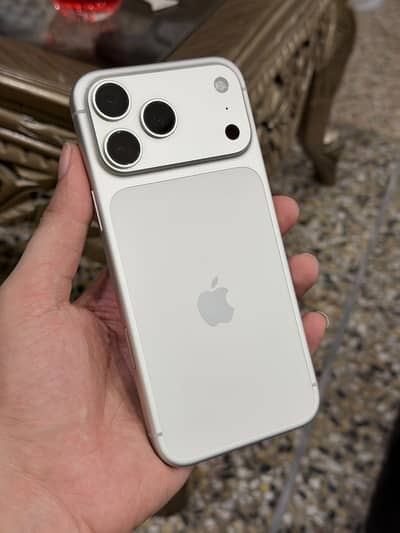 Apple iPhone 17 Pro Max
