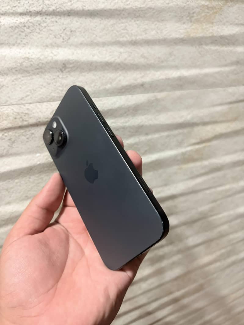 Apple iPhone 15 1