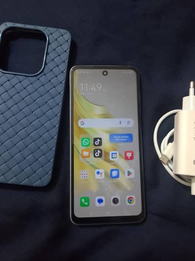 Tecno Spark 20 8/256