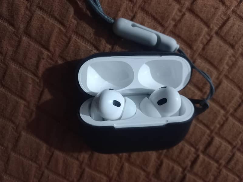 AIRBUDS 9