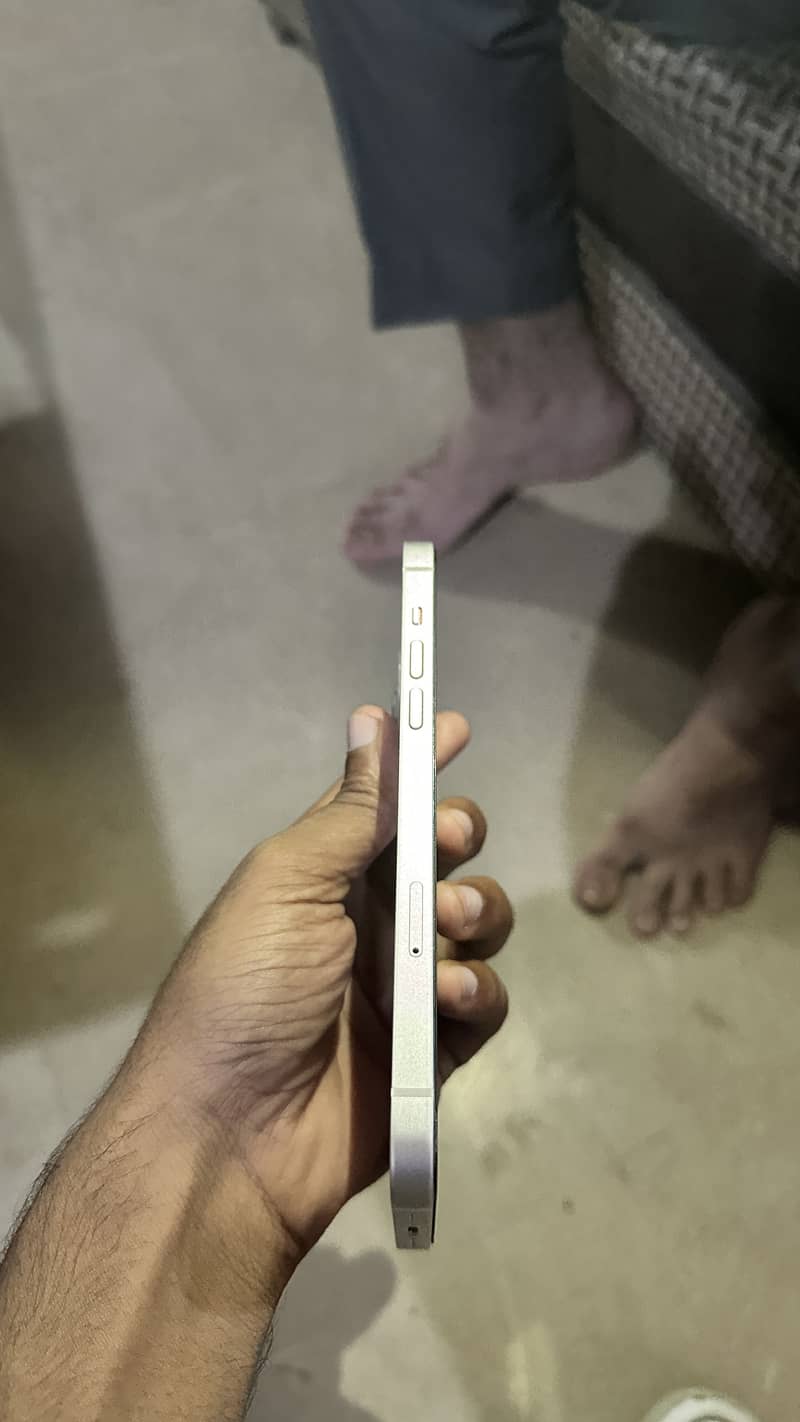 Apple iPhone 14 plus 5