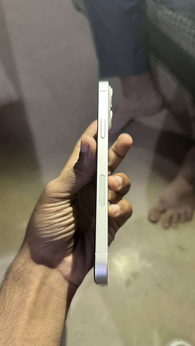 Apple iPhone 14 plus 7