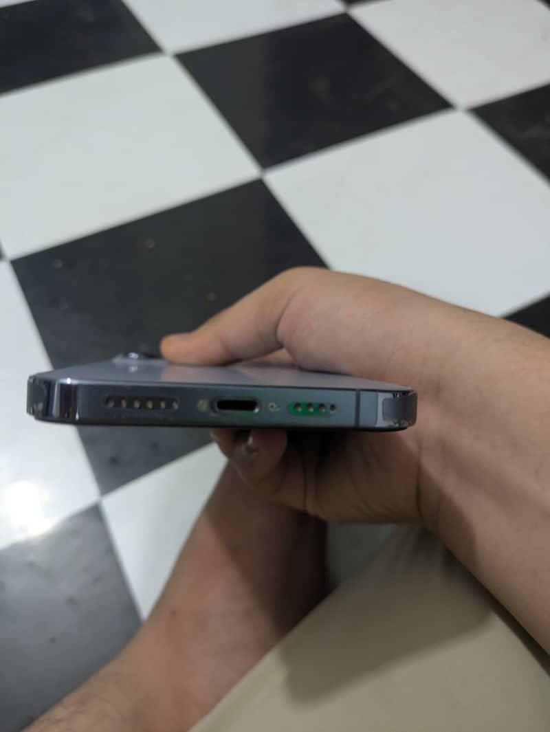 Apple iPhone 13 Pro Max 5