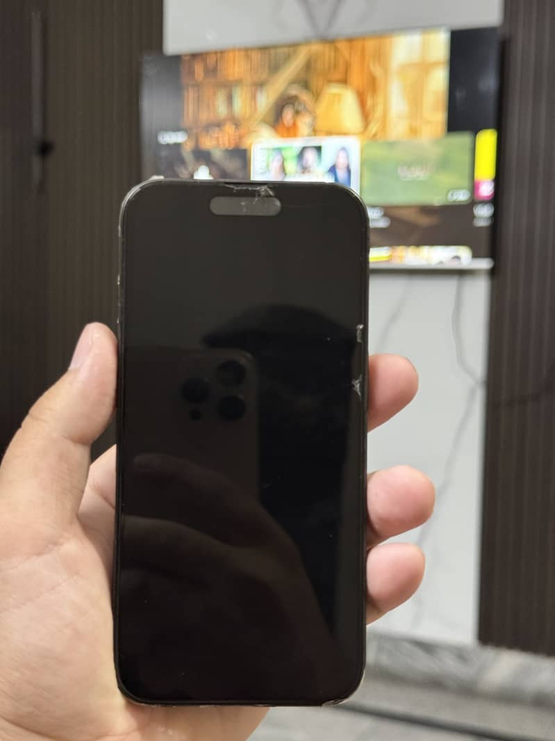 Apple iPhone 15 Pro 1