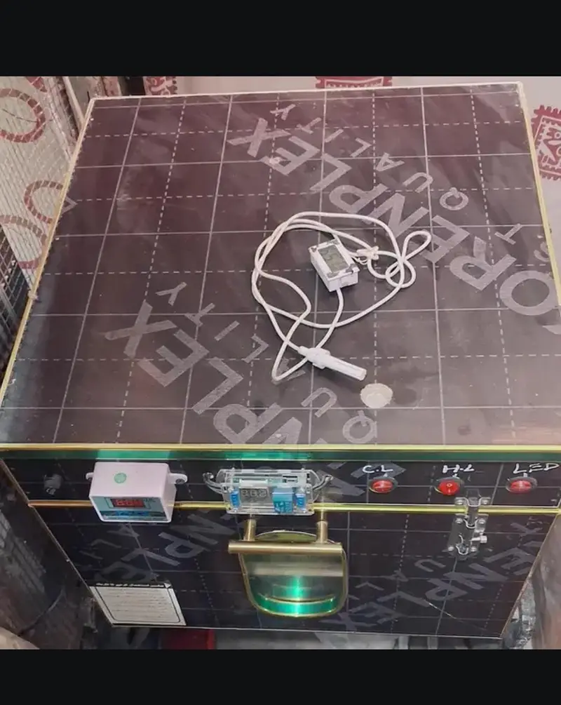 incubator 56 eggs auto — photo 4
