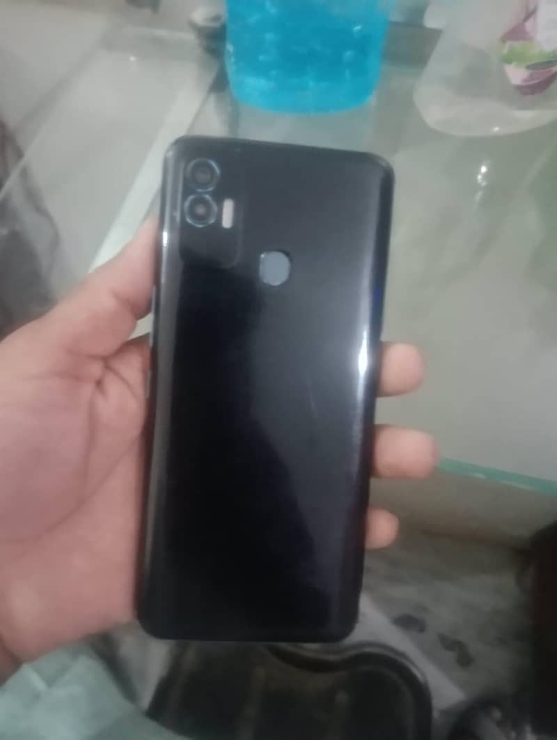 Tecno Spark 7T 0