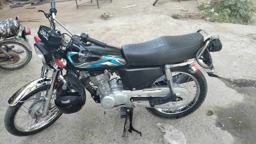 CG 125 Red 0