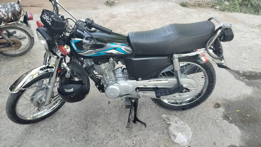 CG 125 Red 4