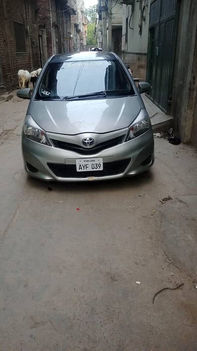 Toyota Vitz 2011 13=15