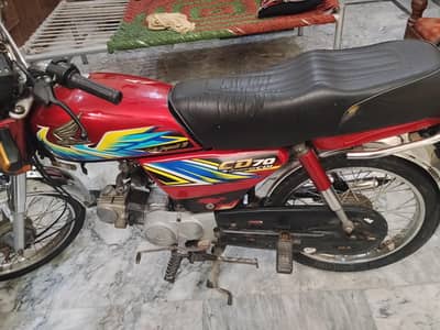 Honda CD 70 good condition 21 model