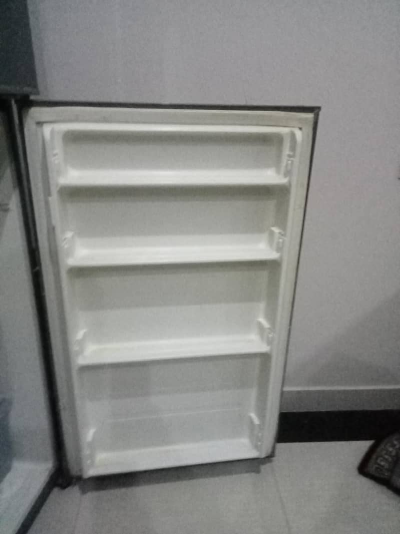in good condition 3