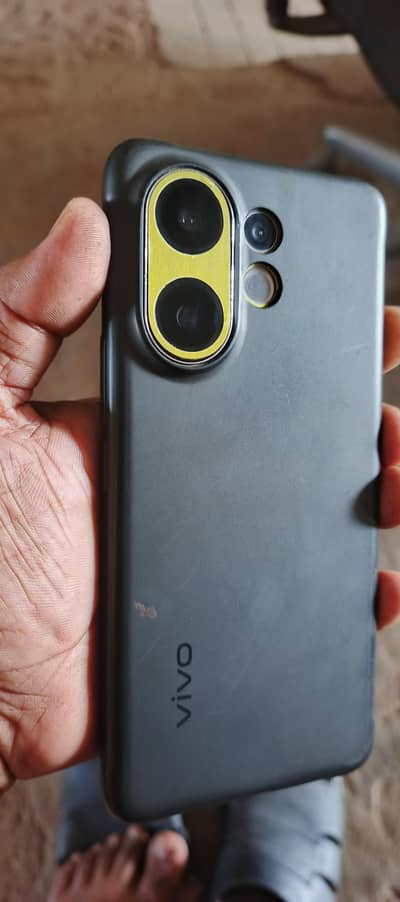 Vivo V60