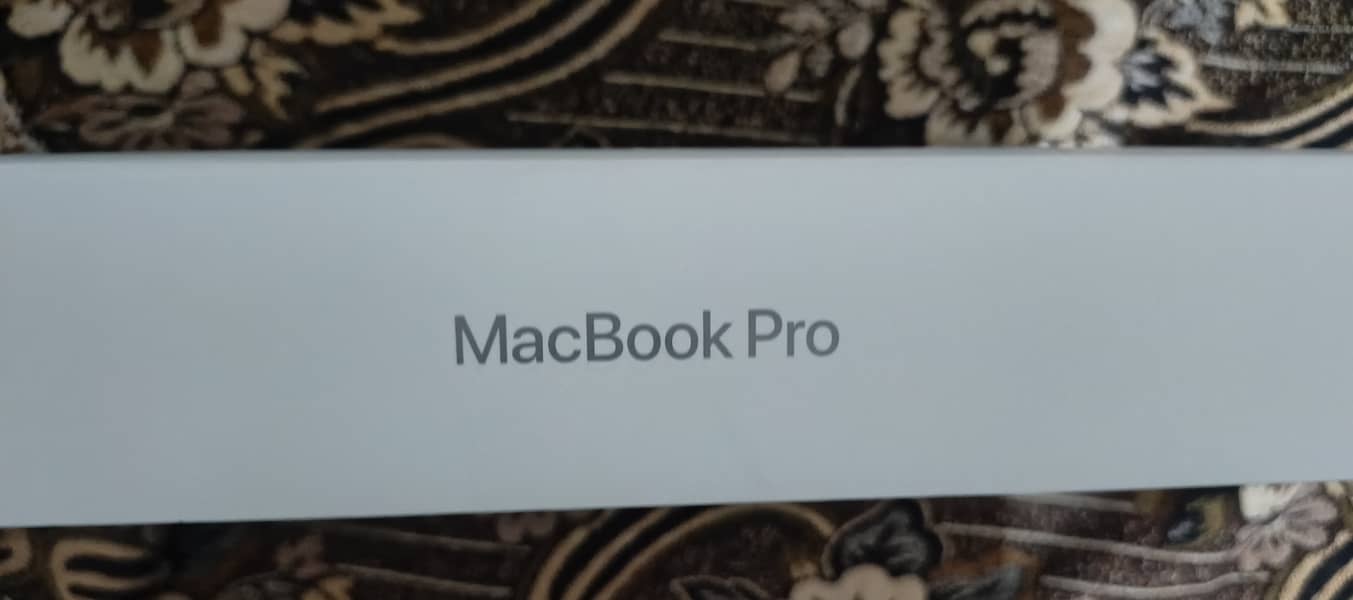 Apple mackbook pro 2