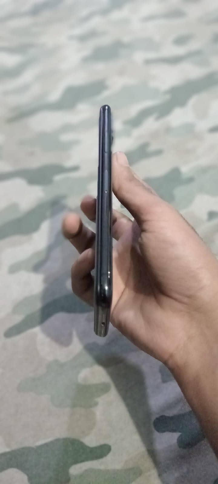 iPhone 0