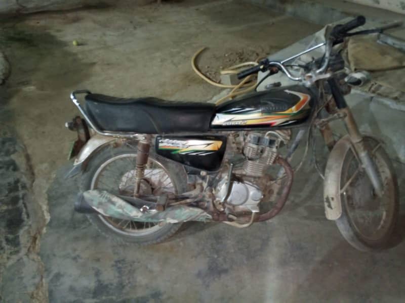 United 125 0