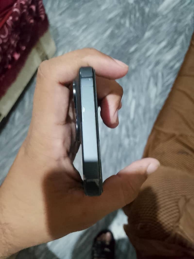 Apple iPhone 15 Pro Jv 0