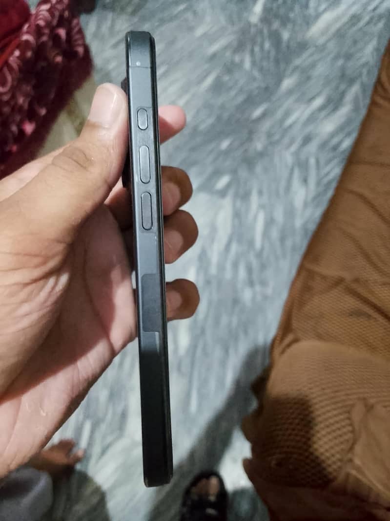 Apple iPhone 15 Pro Jv 5
