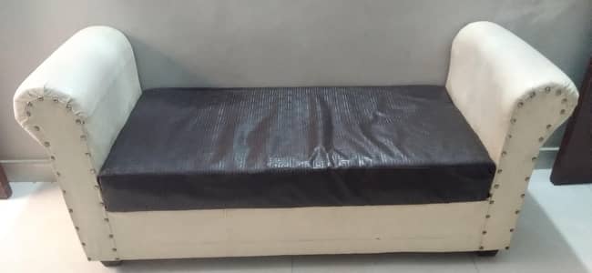 seal sofa