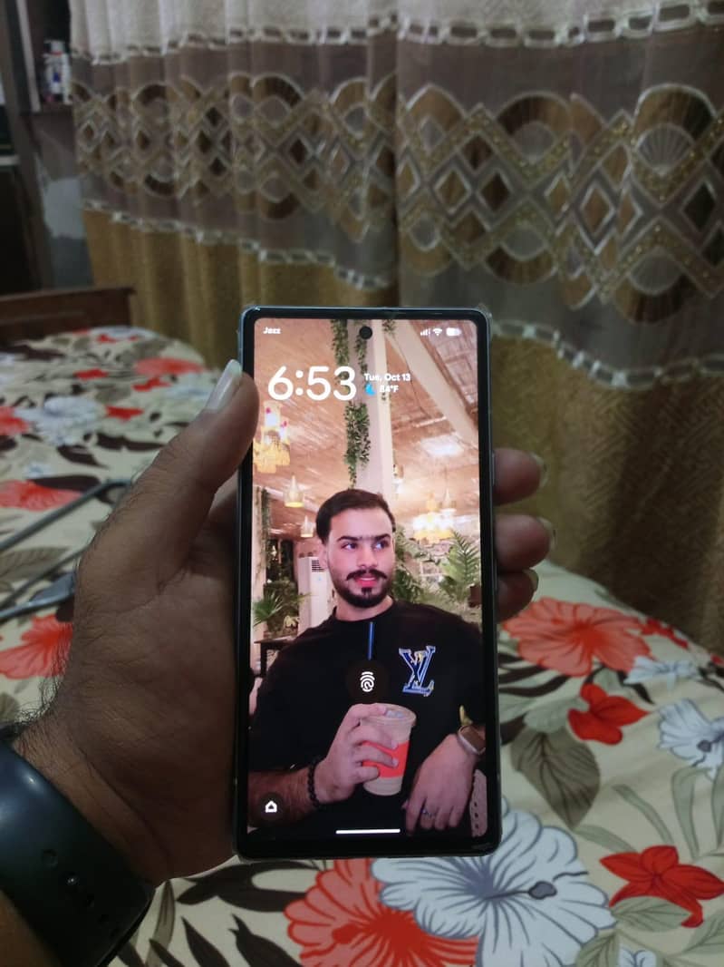 Google Pixel 7a 4