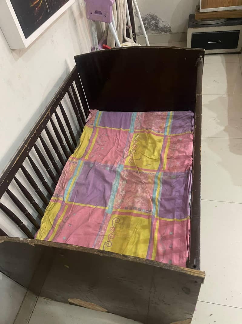 Baby Cot 0