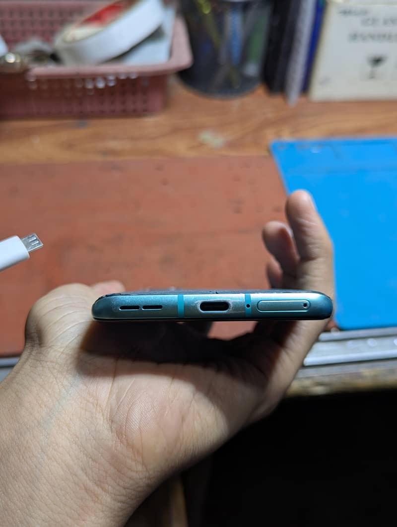One Plus 8T 1