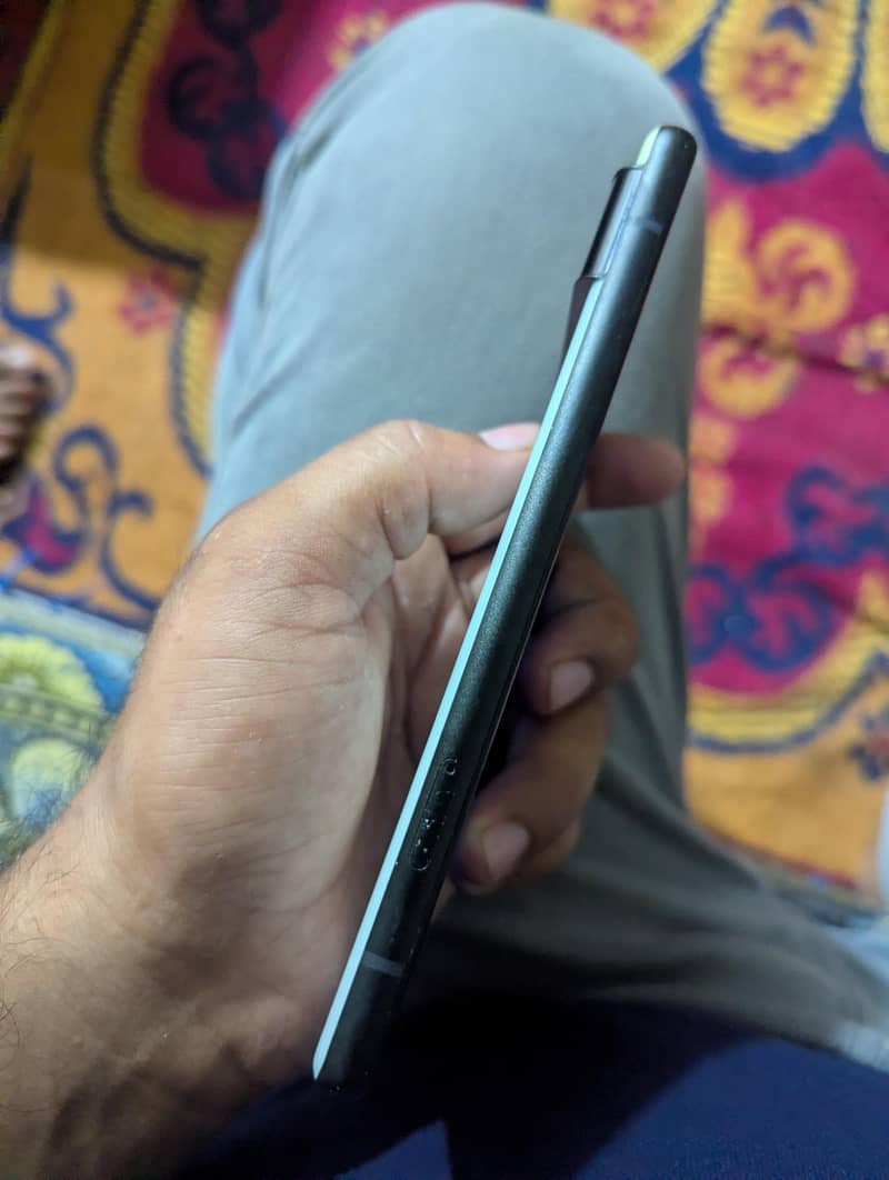 Google Pixel 6 3