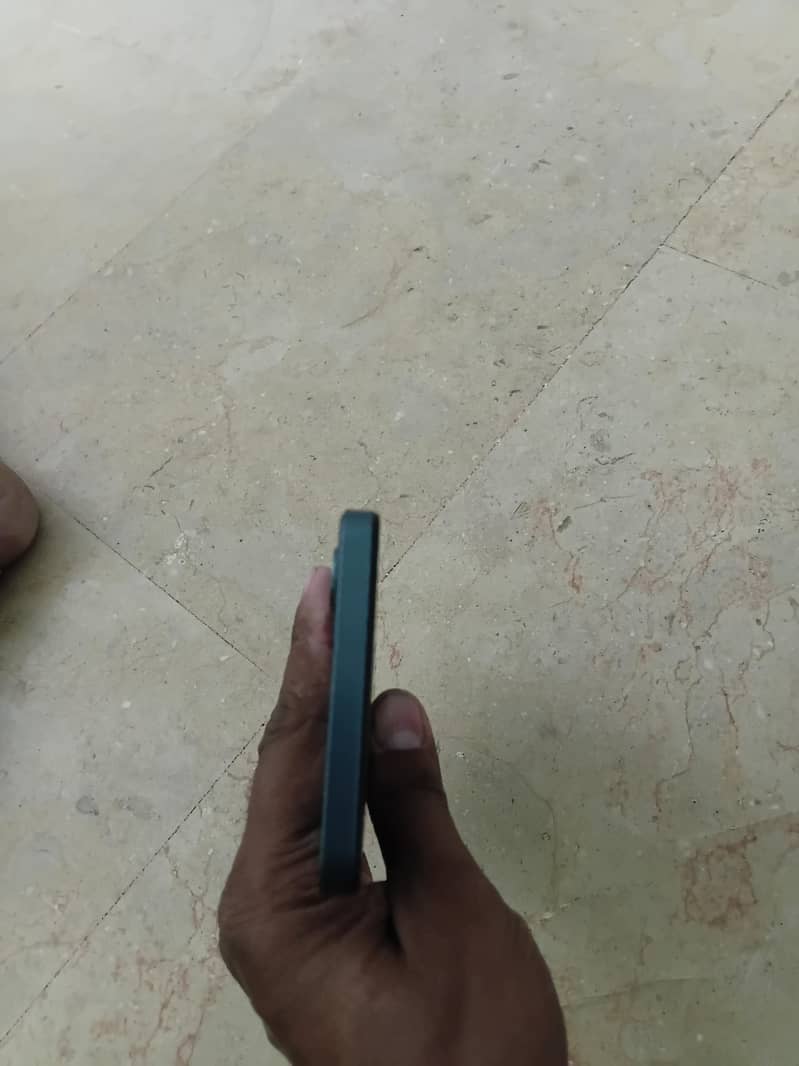 Realme C65 5