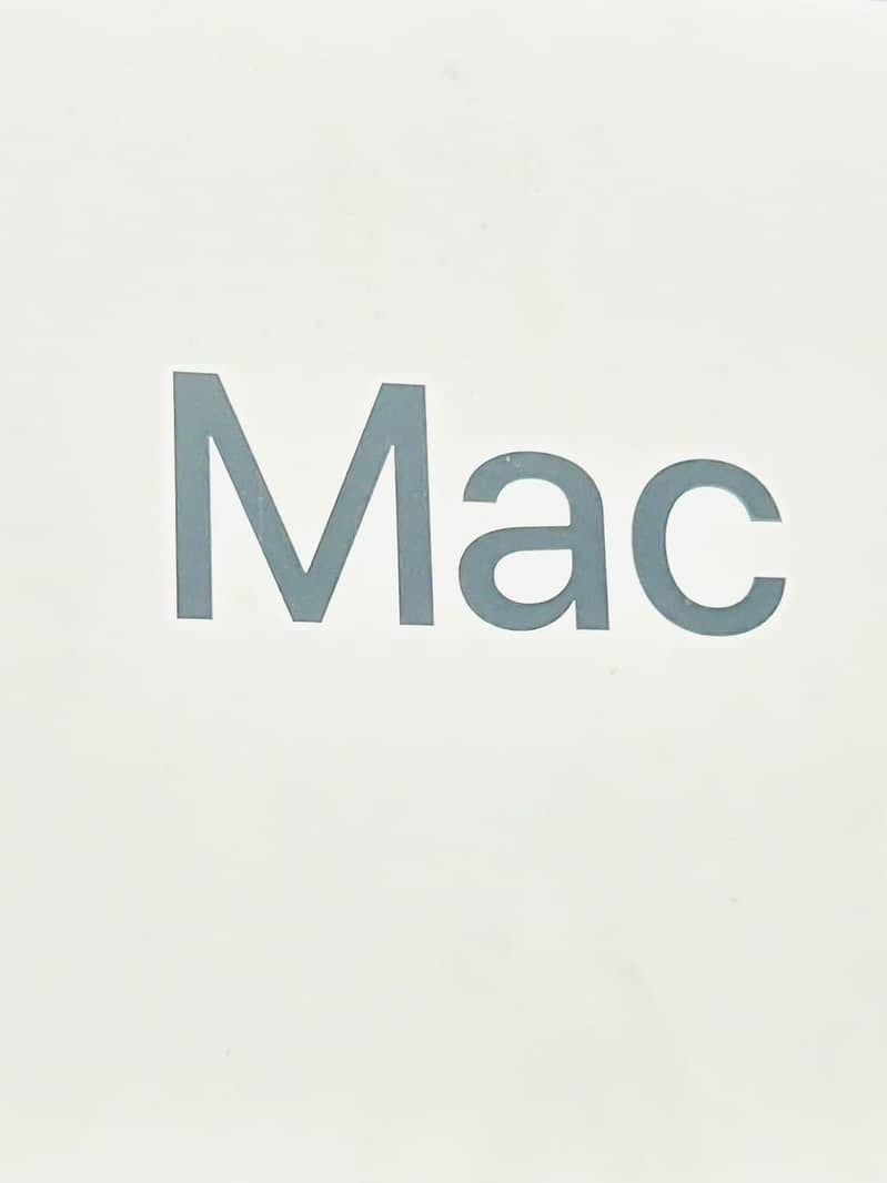 Mac mini M6 2