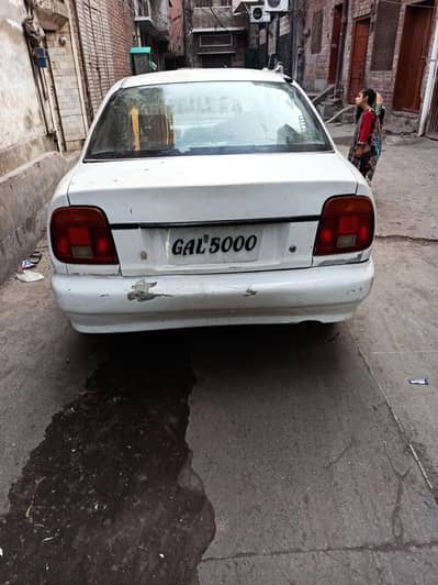 Suzuki Baleno 2000