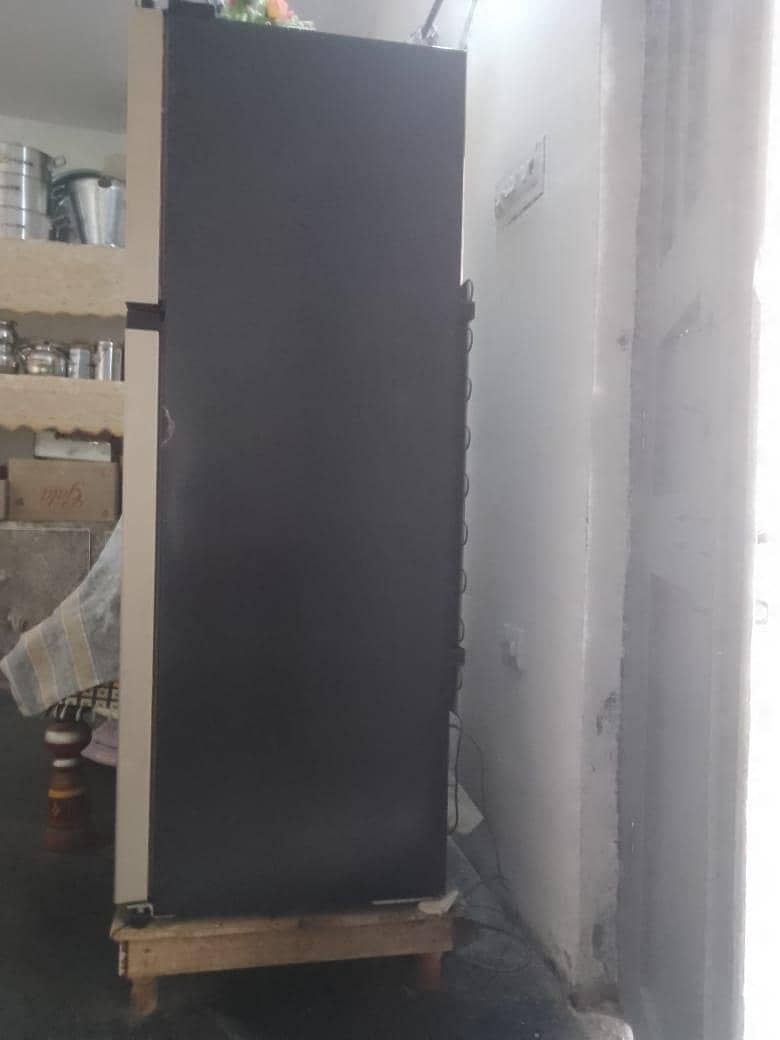 Dawlance refrigerator 3