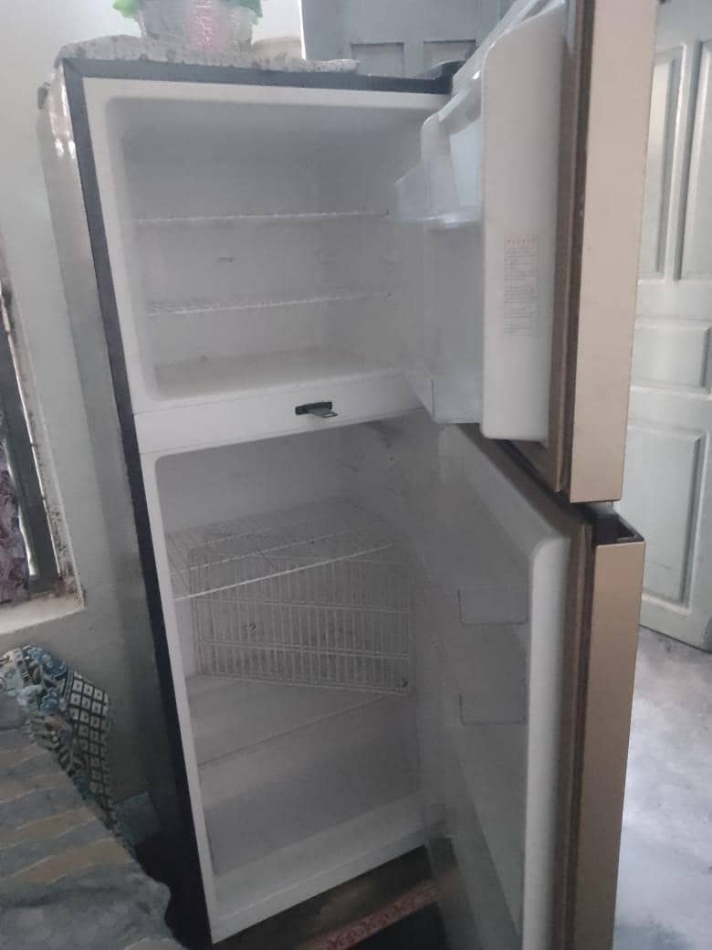 Dawlance refrigerator 5