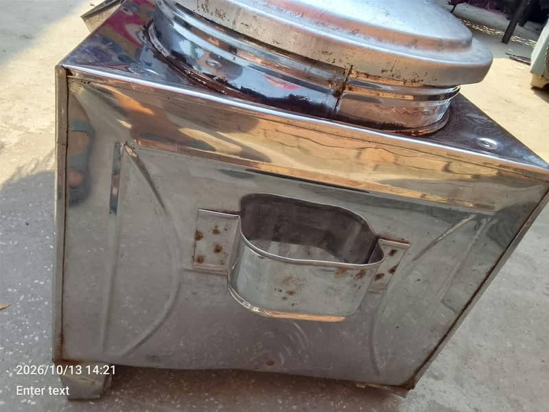 Kitchen stove 7