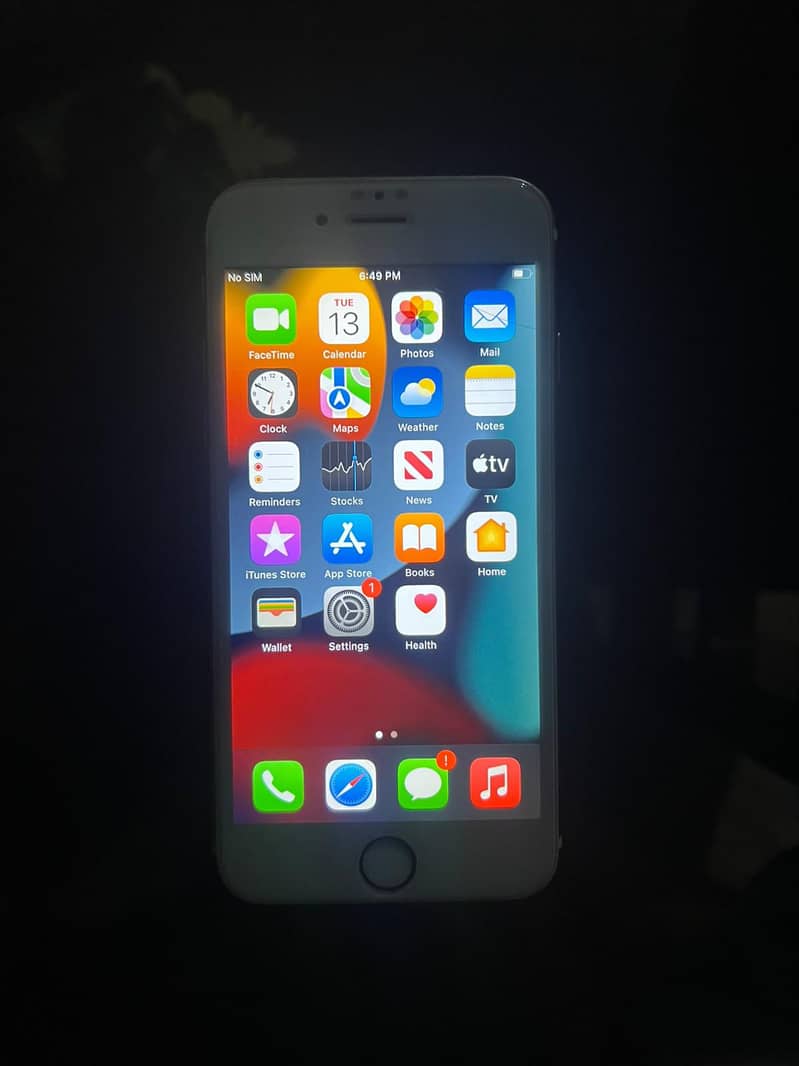Apple iPhone 6S 1