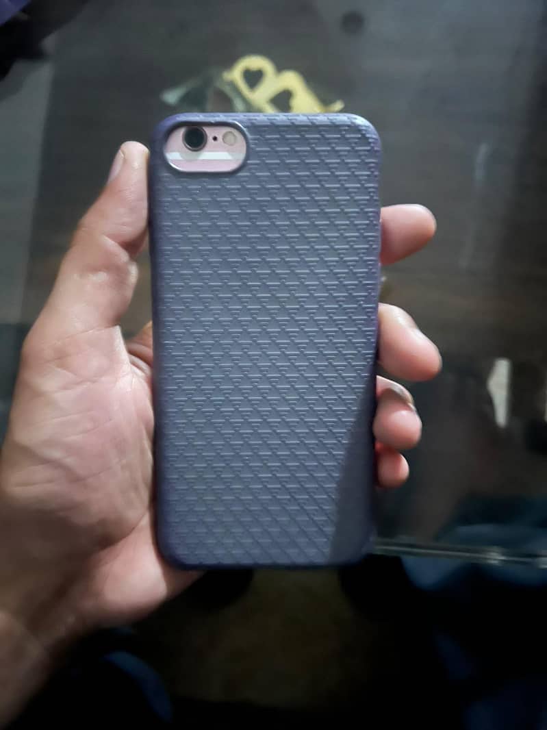 Apple iPhone 6S 5