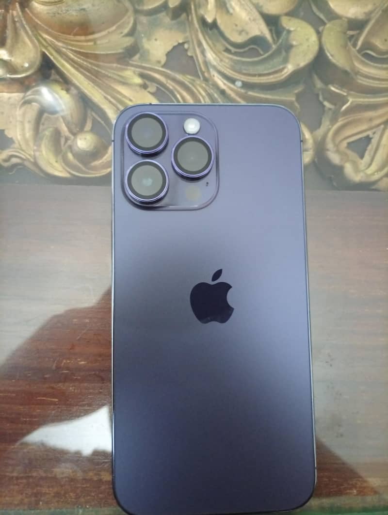 Apple iPhone 14 Pro Max 0
