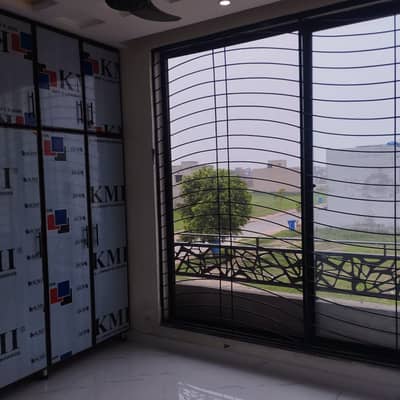 G5 4 BEDROOM APPARTMENT FOR RENT IN BAHRIA ORCHARD
