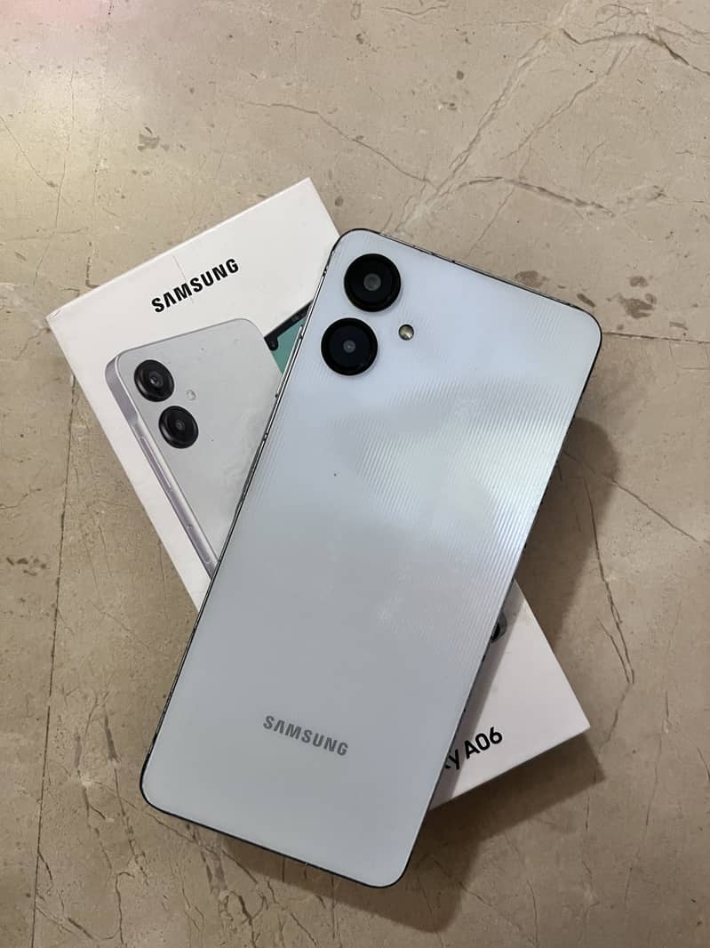 Samsung Mobile A06 0