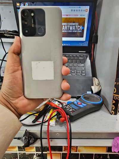 Tecno Spark 8C