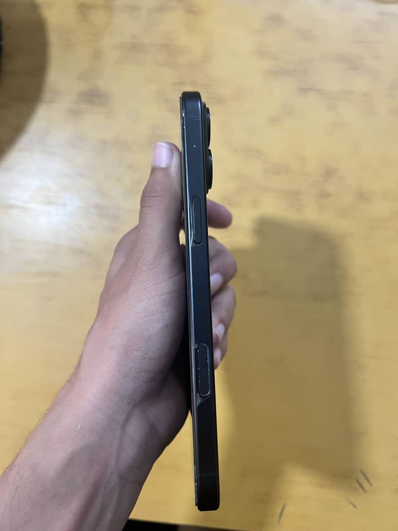 Apple iPhone 16 Plus 5